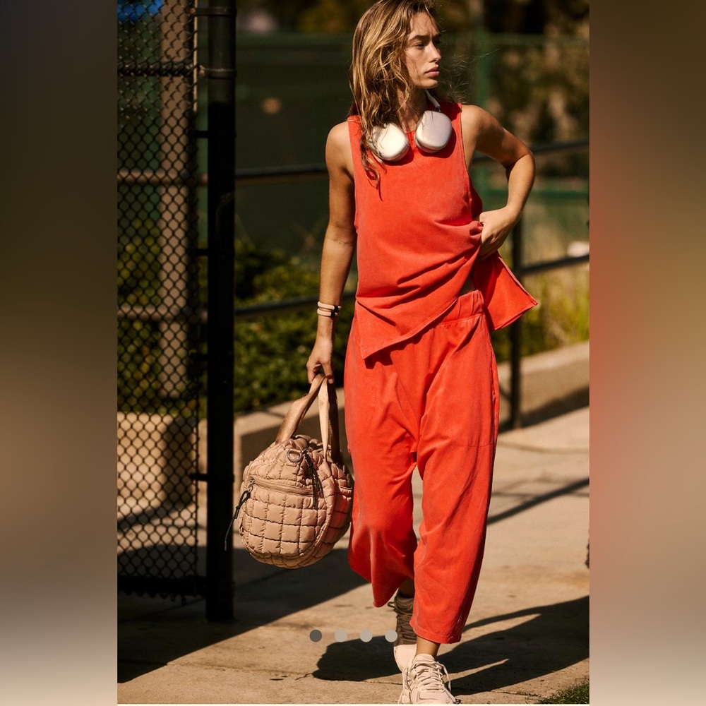 🧶 NWOT Free People Hot Shot Relaxed SET- Size L - Sold Out Colorway 🧶